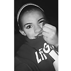 Meet your Posher, Elena