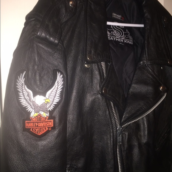 Heavy leather biker jacket - Picture 2 of 4