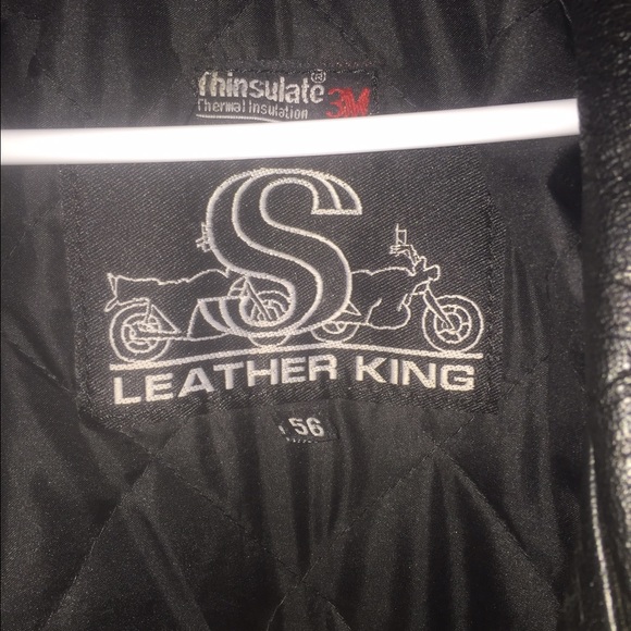 Heavy leather biker jacket - Picture 3 of 4