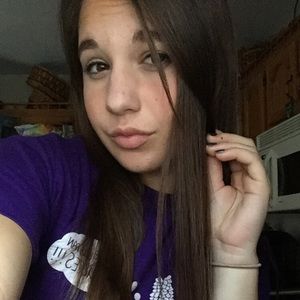 Meet your Posher, Hannah
