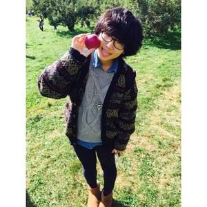 Meet your Posher, Dora