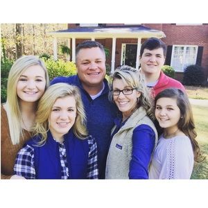 Meet your Posher, Maggie