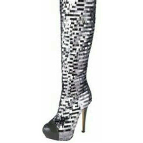 Dereon Ladies' Explosion Knee Hi Boot