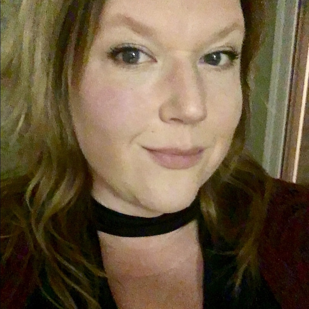 Meet your Posher, Beth