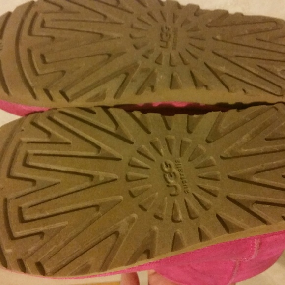UGG - Picture 4 of 4