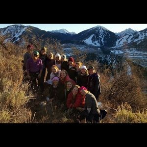 Meet your Posher, Alyssa