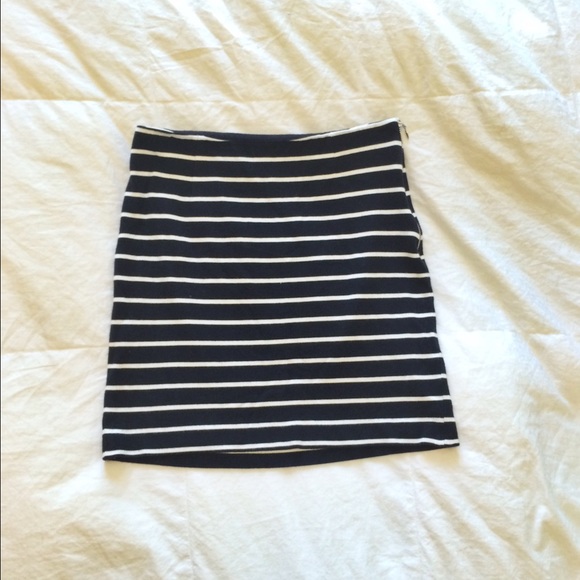 Banana Republic mini skirt