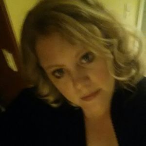 Meet your Posher, Kristin