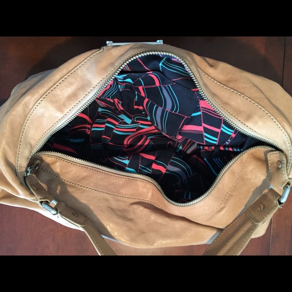 Marc by Marc Jacobs distressed shoulder bag - Picture 2 of 3