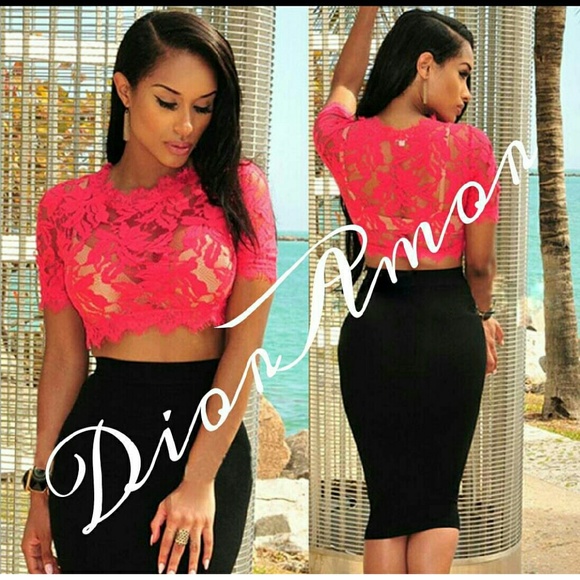 Lace red crop top