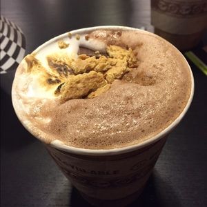 Meet your Posher, Ann