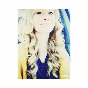 Meet your Posher, Madi