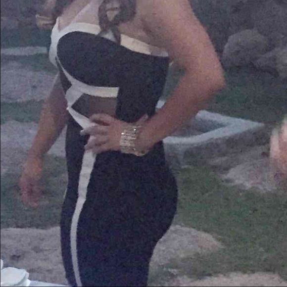 BodyCon Dress - Picture 2 of 4