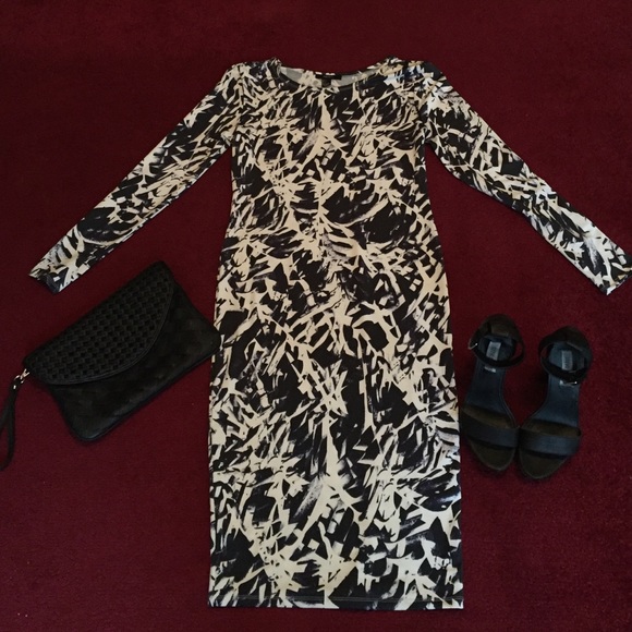 Sold in Bundle Body con - Picture 1 of 2