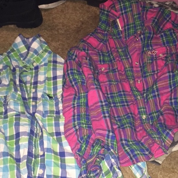 Long sleeve button ups - Picture 2 of 4