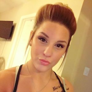 Meet your Posher, Brittany