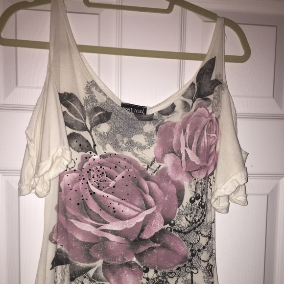 Wet Seal Open Shoulder Shirt
