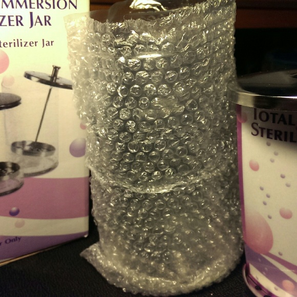 Barbsol glass jar