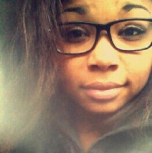 Meet your Posher, Destiny