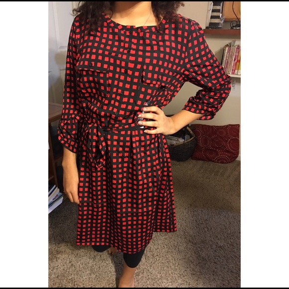 GAP Dresses & Skirts - ❤️sale! Beautiful red & black Gap dress