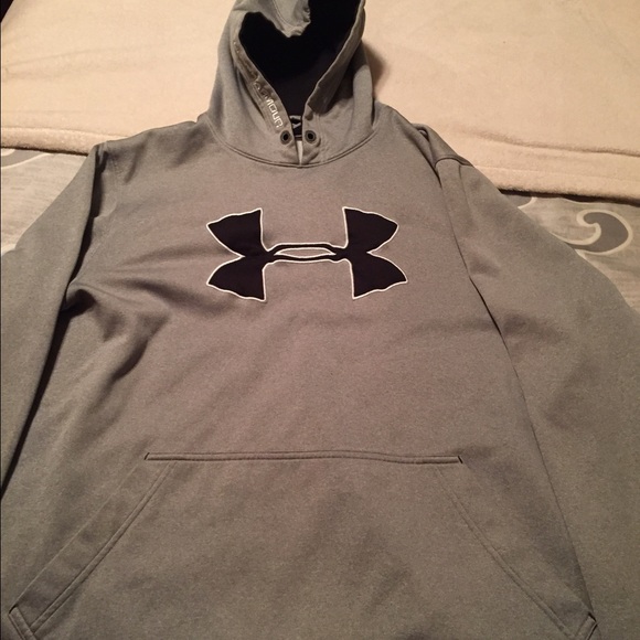 Men's Under Amour hooded sweatshirt.