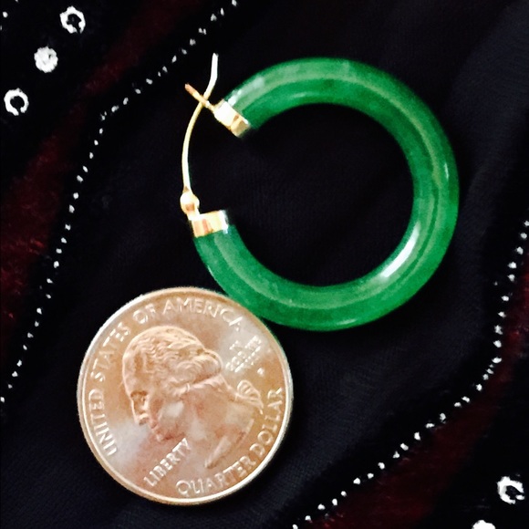 14kt authentic JADE earrings - Picture 2 of 4