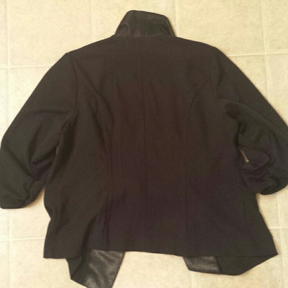 Maurices Sparkly Lapel Blazer - size 0 - Picture 3 of 7