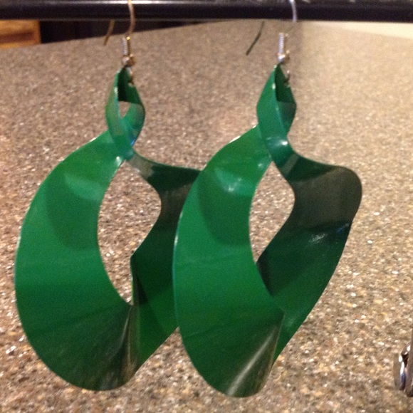 Long earrings - Picture 2 of 2