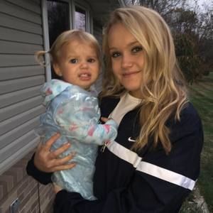 Meet your Posher, Juliana