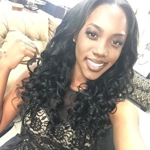 Meet your Posher, Zeneen