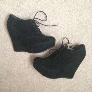 Black suede ankle boot wedges