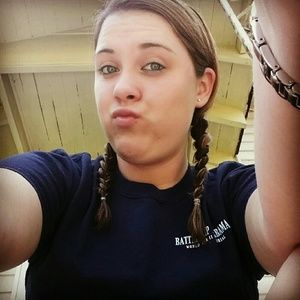 Meet your Posher, Samantha