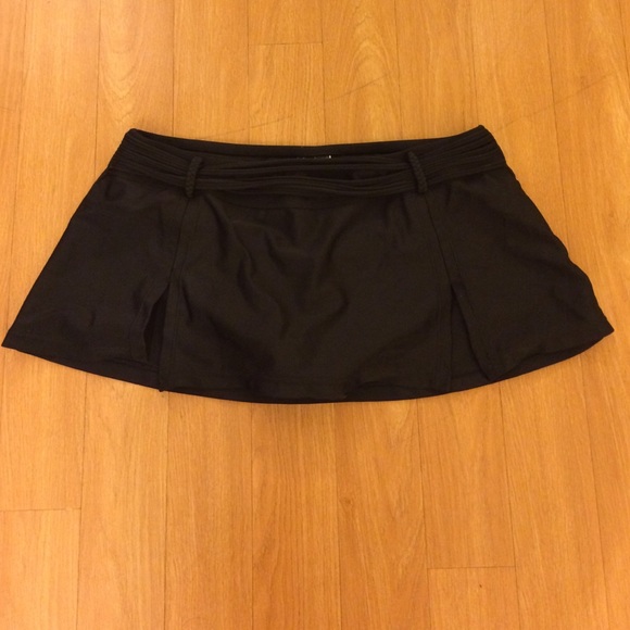 Swim skirt