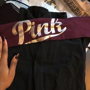 VS:Pink yoga Pants