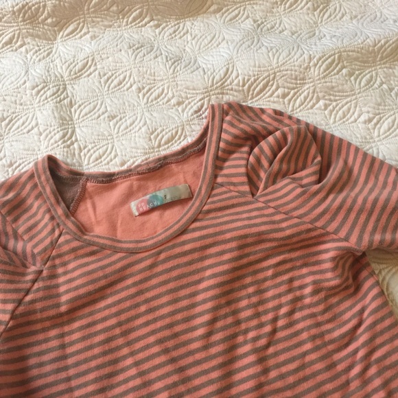 Fancy  3/4 length sleeve sweatshirt - Picture 3 of 3