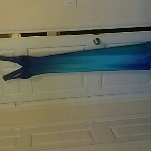 Prom dress evening gown - Picture 1 of 4