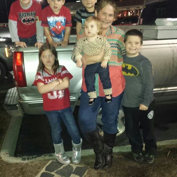 Meet your Posher, Lori