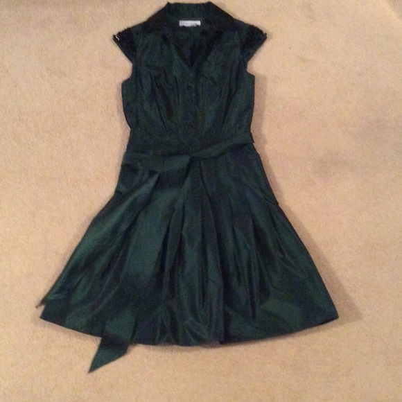 KAY UNGER - Fit & Flare Taffeta Dress - Size 4