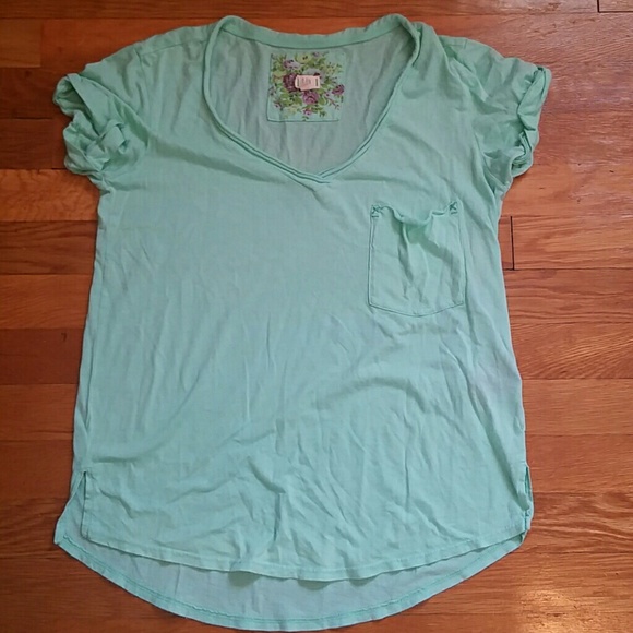 Anthropologie t.la tshirt
