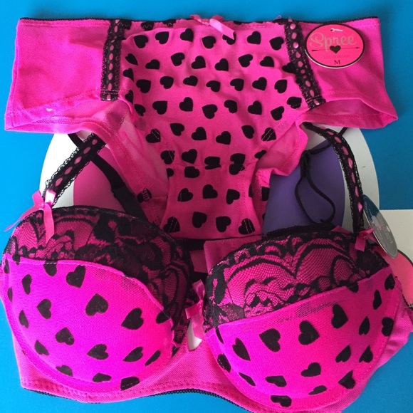 Lingerie set (bra & panty)