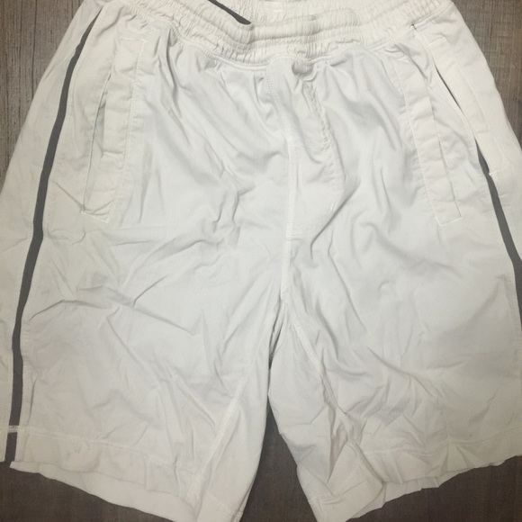 Lululemon MENS track shorts