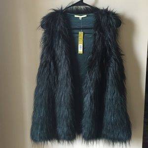GIANNI BINI BENNET VEST EVERGREEN FAUX FUR
