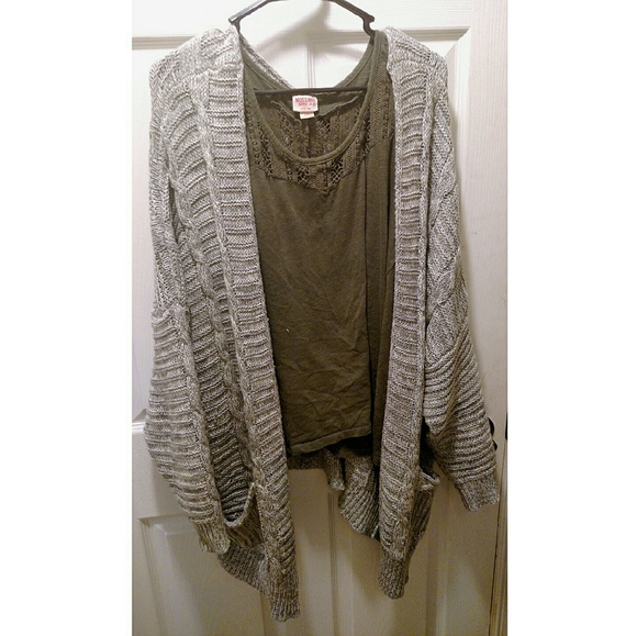 Over sized cardigan