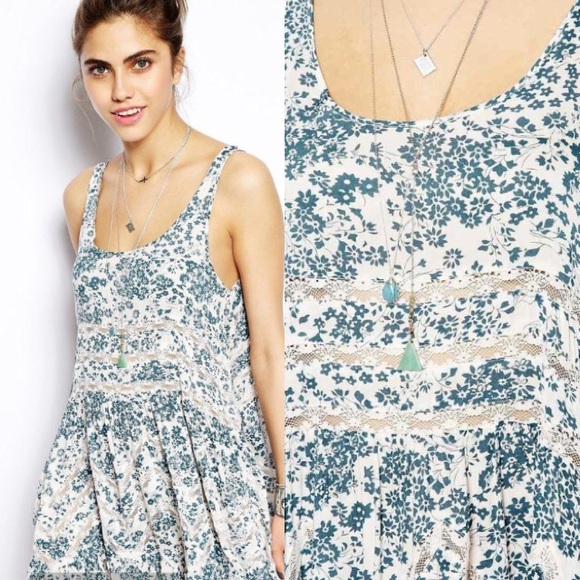 💝BUNDLED 💝People FloralCream Lace Trapeze Medium - Picture 2 of 4