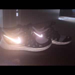 Men's Black Nike Free Run Size 8.5