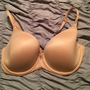 VS body by Victoria lines Demi