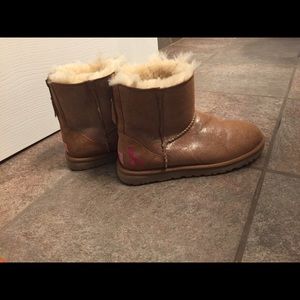 Breast cancer limited edition mini Uggs