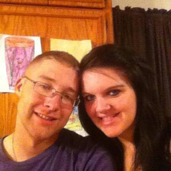 Meet your Posher, Kylie - Picture 2 of 2