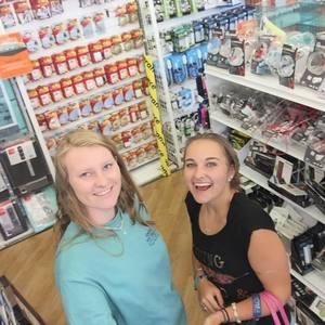 Meet your Posher, Tiffany