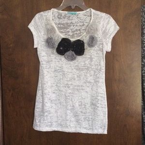 Queen Esther flower burnout tee